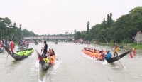 নওগাঁর নিয়ামতপুর শিব নদীতে ঐতিহ্যবাহী নৌকা বাইচ প্রতিযোগিতা অনুষ্ঠিত